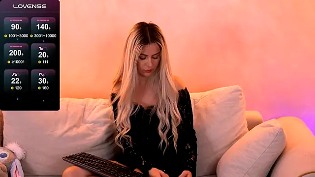 Kylie Benton online show from September 2025 08:49:02 AM