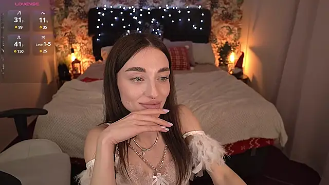 Alice Arwen online show from December 2024 10:55:02 AM