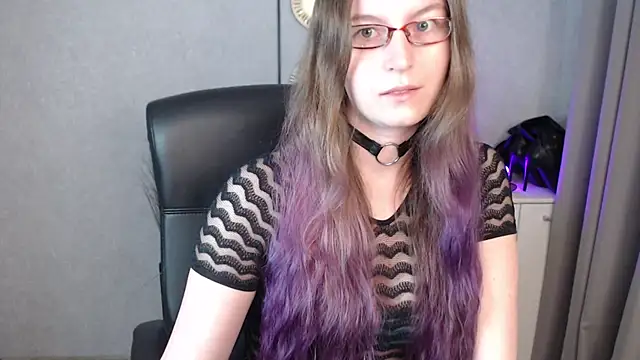 emmaxDelight online show from October 2025 05:30:01 AM