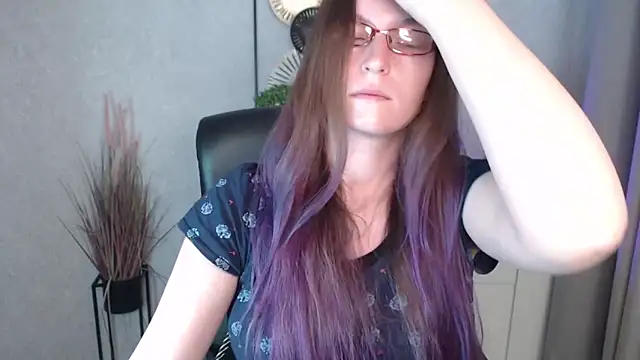 emmaxDelight online show from November 2025 06:23:01 AM