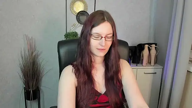 emmaxDelight online show from June 2026 05:27:01 AM