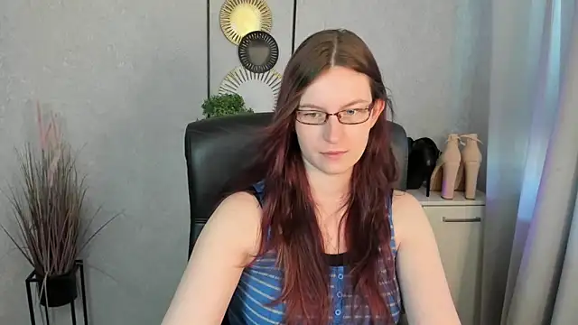 emmaxDelight online show from June 2026 05:38:02 AM
