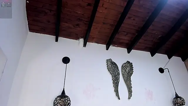 Mia ross16 online show from February 2026 06:11:02 PM