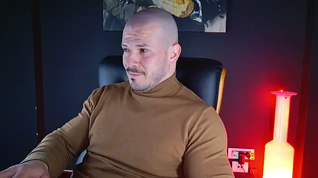 Snapshot of AngeloEric chatting on December 2024 05:15:01 PM AngeloEric online show from December 2024 05:15:01 PM