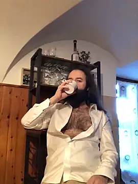 lostile8 online show from December 2024 02:44:01 PM