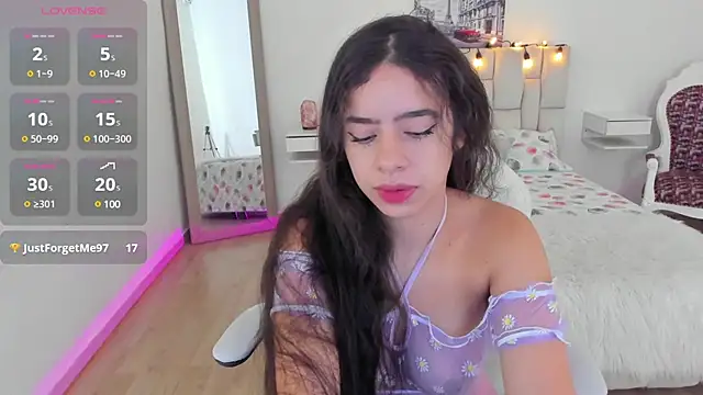 Snapshot of zoe_turnner_18 chatting on March 2025 11:31:02 AM zoe turnner 18 online show from March 2025 11:31:02 AM