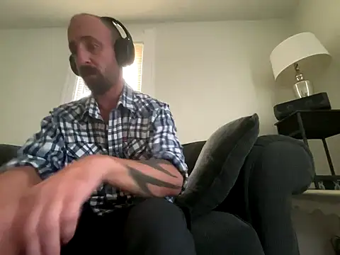 armdy371 online show from October 2025 12:14:02 PM