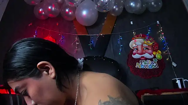 Carolina Arias online show from December 2024 08:44:02 PM