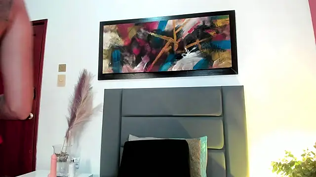 Snapshot of MelissaFoxx chatting on October 2025 12:22:02 AM MelissaFoxx online show from October 2025 12:22:02 AM