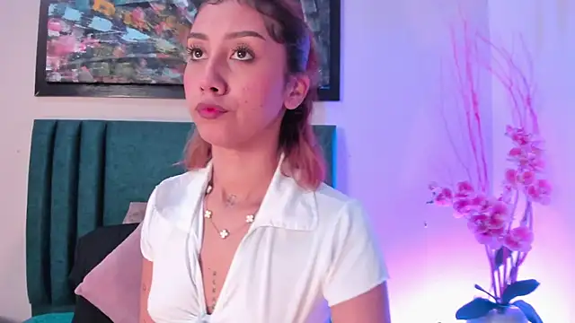 Snapshot of MelissaFoxx chatting on November 2025 01:16:01 AM MelissaFoxx online show from November 2025 01:16:01 AM