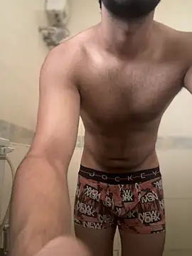 Snapshot of Gtownboi chatting on April 2026 09:31:01 AM Gtownboi online show from April 2026 09:31:01 AM