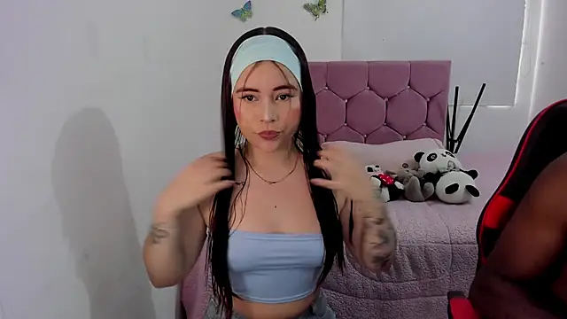 Snapshot of hotbbc_wife chatting on November 2025 06:29:01 PM hotbbc wife online show from November 2025 06:29:01 PM