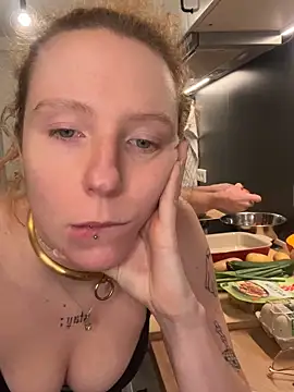 alt cutie online show from November 2025 06:31:01 PM