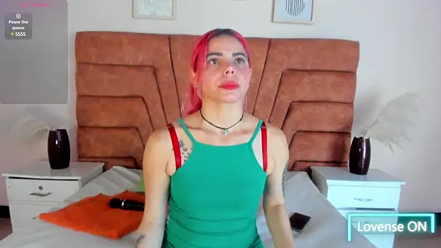 Snapshot of NIKI_SANTANA chatting on January 2025 04:14:02 AM NIKI SANTANA online show from January 2025 04:14:02 AM