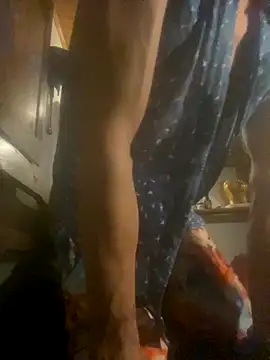 Snapshot of laye19 chatting on October 2025 04:24:01 AM laye19 online show from October 2025 04:24:01 AM