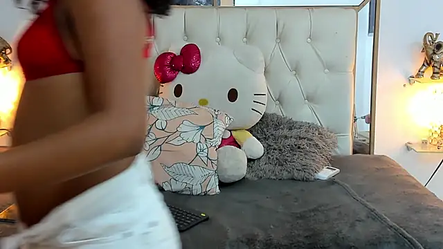 Snapshot of camila_sex_latina chatting on December 2024 05:31:01 AM camila sex latina online show from December 2024 05:31:01 AM