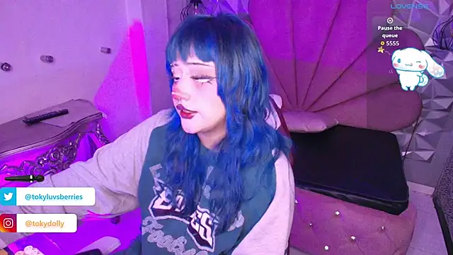 Snapshot of toky_doll chatting on September 2025 10:11:01 PM toky doll online show from September 2025 10:11:01 PM