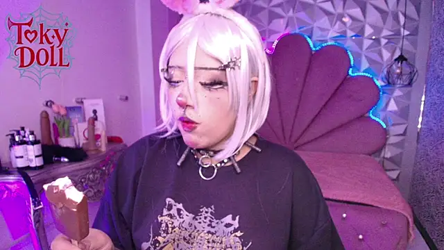 Snapshot of toky_doll chatting on October 2025 09:01:01 PM toky doll online show from October 2025 09:01:01 PM