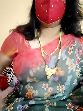 Snapshot of neelu-hoty chatting on December 2024 03:58:01 PM neelu-hoty online show from December 2024 03:58:01 PM
