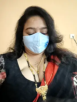 Snapshot of neelu-hoty chatting on December 2024 12:44:01 PM neelu-hoty online show from December 2024 12:44:01 PM