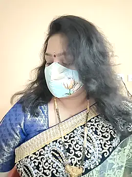 Snapshot of neelu-hoty chatting on December 2024 03:46:02 PM neelu-hoty online show from December 2024 03:46:02 PM