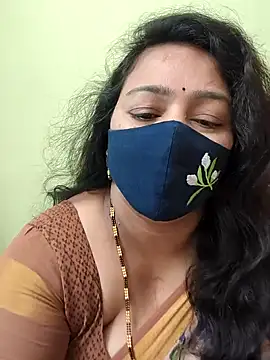 neelu-hoty online show from April 2026 08:41:01 AM