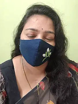 neelu-hoty online show from May 2026 01:27:01 PM