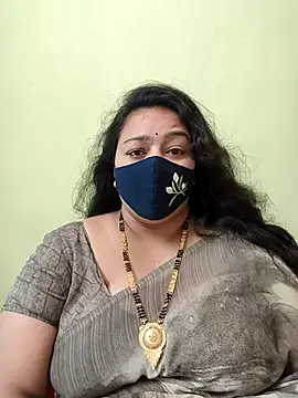 neelu-hoty online show from May 2026 09:04:02 AM