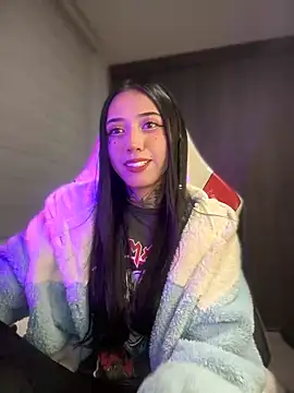 Snapshot of ANDREA_FERRY chatting on December 2024 06:35:02 AM ANDREA FERRY online show from December 2024 06:35:02 AM