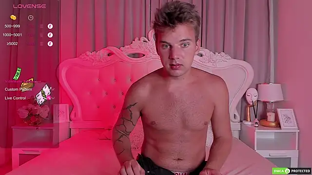 Snapshot of ArthurWhitee chatting on November 2025 03:19:02 AM ArthurWhitee online show from November 2025 03:19:02 AM