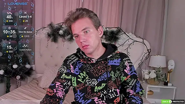 Snapshot of ArthurWhitee chatting on December 2025 08:21:01 AM ArthurWhitee online show from December 2025 08:21:01 AM