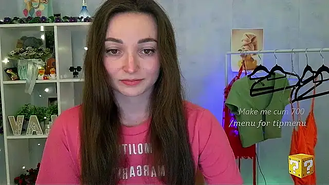 Snapshot of _Barbie_Kiss_ chatting on April 2026 01:05:01 PM Barbie Kiss online show from April 2026 01:05:01 PM