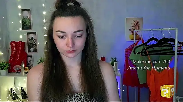 Snapshot of _Barbie_Kiss_ chatting on April 2026 01:29:02 PM Barbie Kiss online show from April 2026 01:29:02 PM