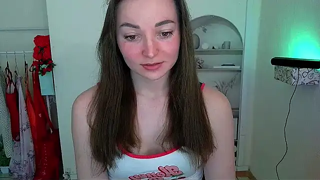 Snapshot of _Barbie_Kiss_ chatting on May 2026 09:58:02 AM Barbie Kiss online show from May 2026 09:58:02 AM