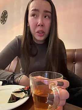 Snapshot of Asian_Asami chatting on January 2025 03:33:01 PM Asian Asami online show from January 2025 03:33:01 PM