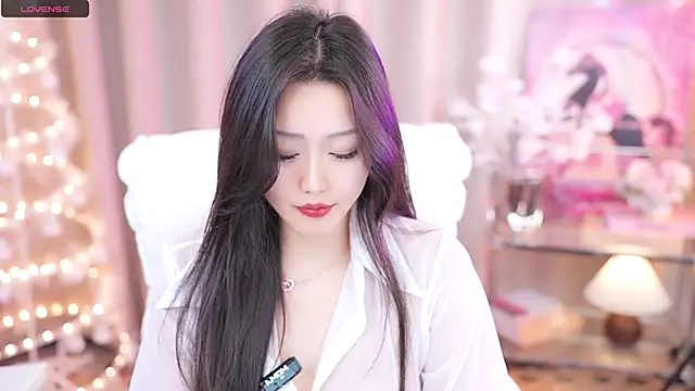 YINGTao-168 online show from February 2025 02:01:01 PM