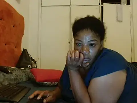 tinagiant online show from December 2024 04:47:01 PM
