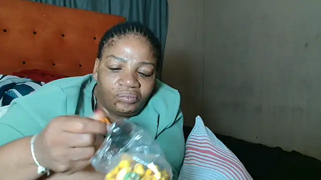 tinagiant online show from March 2026 12:06:01 AM