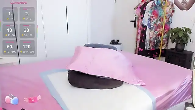 paopao-a online show from October 2025 03:59:01 AM