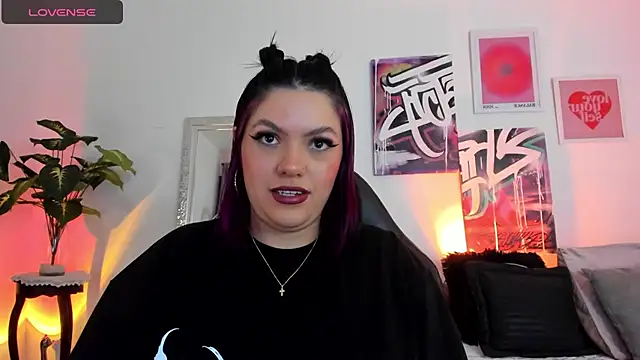 AnnieHuntters online show from January 2025 02:43:02 AM