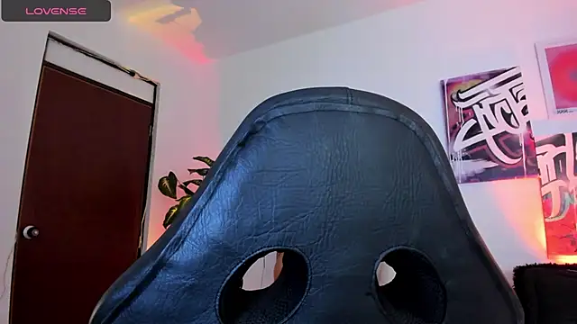 AnnieHuntters online show from January 2025 02:57:02 AM