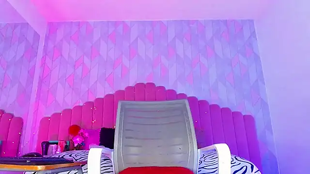 angelyy 02 online show from January 2025 04:55:01 AM