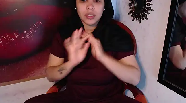 Snapshot of VenussTits97 chatting on December 2024 11:16:01 PM VenussTits97 online show from December 2024 11:16:01 PM
