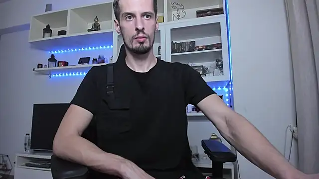 ToddClaytonn online show from October 2025 07:46:02 PM