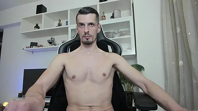 ToddClaytonn online show from May 2026 10:07:01 PM