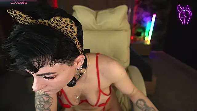 SophiyaStar online show from February 2025 04:22:01 PM