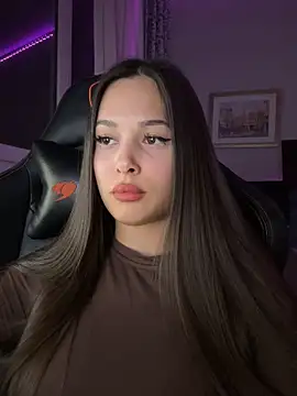 Snapshot of EricaWalls chatting on November 2025 10:09:02 PM EricaWalls online show from November 2025 10:09:02 PM