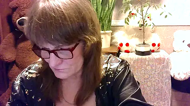 Manulyonok51 online show from October 2025 05:32:01 PM