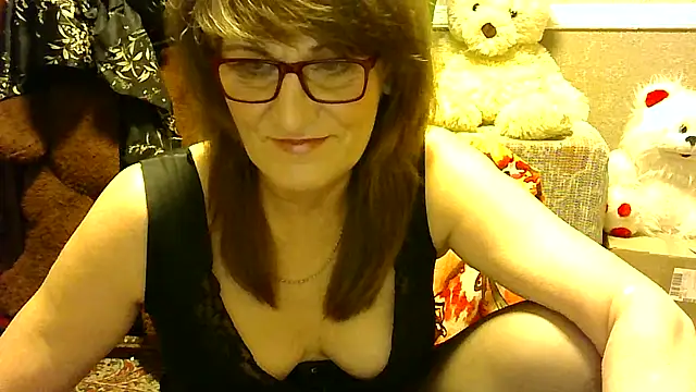 Manulyonok51 online show from November 2025 02:28:02 PM