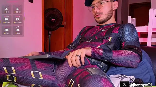 jhonny sulivan online show from October 2025 03:57:02 PM